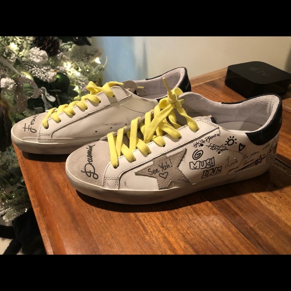 SOLD Golden Goose Sneakers - Picture 4 of 7